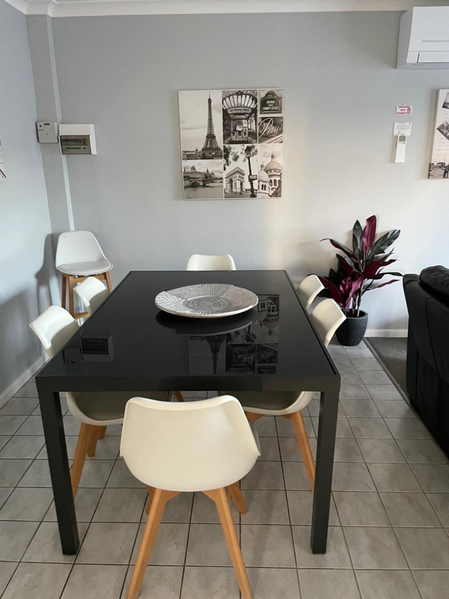 Unit 9 Bellevue Apartment Lakes Entrance Bagian luar foto